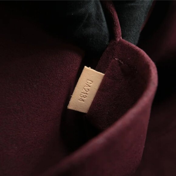 100% Authentic Louis Vuitton Brown Monogram Canvas Shoulder Bag - Picture 11 of 13